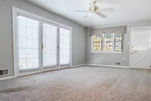 100 Kino Blvd, Hamilton Township, NJ 08619 - Photo 8