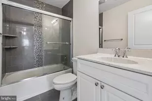 128 Maxwell Ave, Hightstown, NJ 08520 - Photo 10