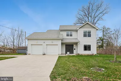 128 Maxwell Avenue, Hightstown, NJ 08520 - Photo 2
