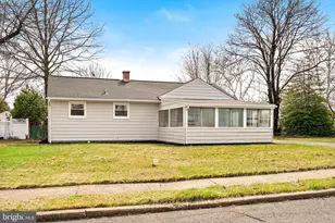2 Shelburne Dr, Ewing Township, NJ 08638 - Photo 1