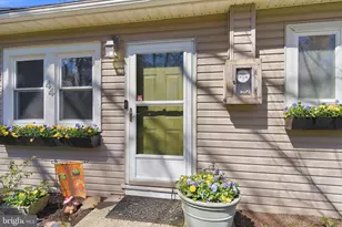 44 Fairlawn Ave, Hamilton Township, NJ 08619 - Photo 2