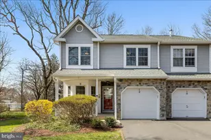 12 Stonerise Dr, Lawrence, NJ 08648 - Photo 2