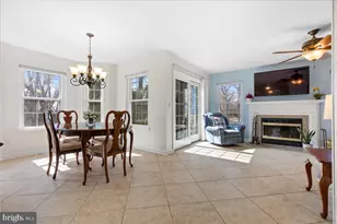 12 Stonerise Dr, Lawrence, NJ 08648 - Photo 10