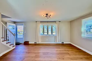 255 Regina Ave, Hamilton Township, NJ 08619 - Photo 2