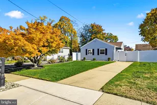 330 McAdoo Ave, Hamilton Township, NJ 08619 - Photo 2