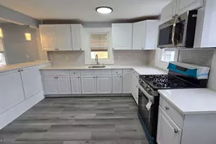 213 Oliver Ave, Trenton, NJ 08618 - Photo 16