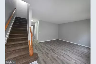 611 Artisan Street, Trenton, NJ 08618 - Photo 2