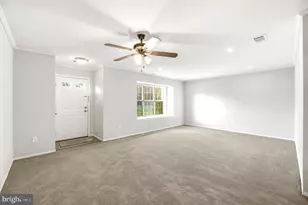 151 Wyndham Pl, Robbinsville Township, NJ 08691 - Photo 4