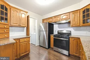 151 Wyndham Pl, Robbinsville Township, NJ 08691 - Photo 8