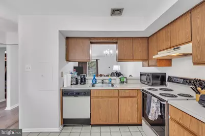 70 Pinewood Drive, Hamilton Township, NJ 08690 - Photo 14