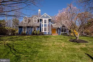 26 Baldwin St, Pennington, NJ 08534 - Photo 2