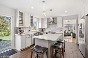 29 Suffolk Ln, Princeton Junction, NJ 08550 - Photo 10