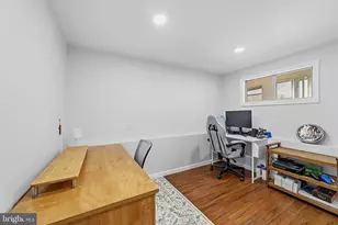 8 Falmouth Rd, Hamilton Township, NJ 08620 - Photo 20