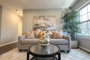 205 Castleton Ct, Pennington, NJ 08534 - Photo 4