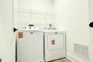 18104 Donatello Dr, Princeton, NJ 08540 - Photo 12