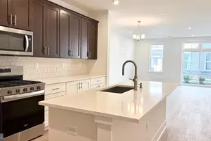 18104 Donatello Dr, Princeton, NJ 08540 - Photo 4