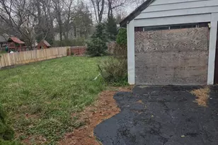 584 Parkway Ave, Ewing Township, NJ 08618 - Photo 8