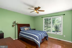 4 N Longfellow Dr, Princeton Junction, NJ 08550 - Photo 28