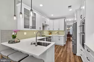 5 Blue Bell Ln, Robbinsville, NJ 08691 - Photo 10
