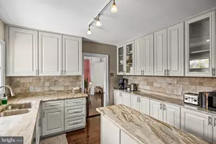 45 Central Ave, Ewing Township, NJ 08618 - Photo 18