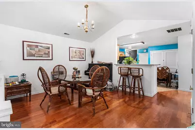 172 Federal Point Boulevard, Lawrence Township, NJ 08648 - Photo 8