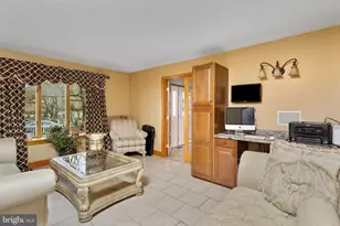 163 Bunting Ave, Hamilton Township, NJ 08611 - Photo 10
