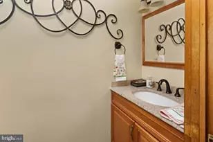 163 Bunting Ave, Hamilton Township, NJ 08611 - Photo 20