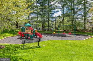 7 Exeter Ct, Princeton, NJ 08540 - Photo 32