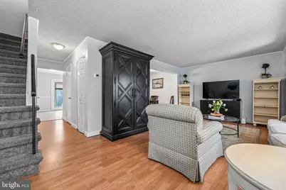 65 Bennington Drive, Hightstown, NJ 08520 - Photo 4