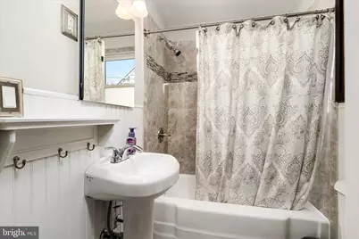 241 Fenwood Avenue, Hamilton Township, NJ 08619 - Photo 10