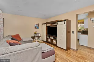 91 Martins Ln, Hamilton Township, NJ 08620 - Photo 8