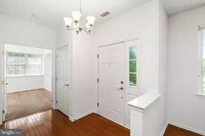 81 Meadowlark Drive, Hamilton Township, NJ 08690 - Photo 4