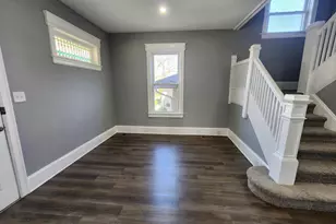 1072 Parkway Ave, Ewing Township, NJ 08628 - Photo 2