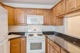 101 Quince Ct, Lawrence, NJ 08648 - Photo 8
