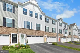 56 Dolcie Ln, Lawrence Township, NJ 08648 - Photo 2