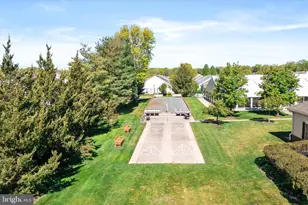 56 Goldfinch Dr, Hamilton Township, NJ 08690 - Photo 46