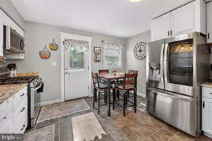 83 Unwin Dr, Hamilton Township, NJ 08610 - Photo 6