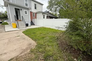 129 Clearfield Ave, Trenton, NJ 08618 - Photo 32