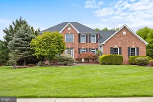 17 Brookshire Dr, Robbinsville, NJ 08691 - Photo 4