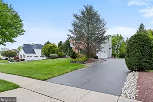 17 Brookshire Dr, Robbinsville, NJ 08691 - Photo 6