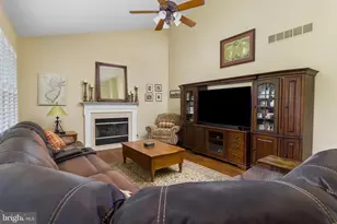 17 Brookshire Dr, Robbinsville, NJ 08691 - Photo 20