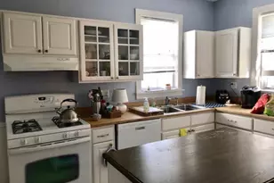 29 Lafayette St, Hopewell Township, NJ 08525 - Photo 2