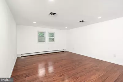 583 Edinburg Rd, Hamilton Township, NJ 08619 - Photo 16