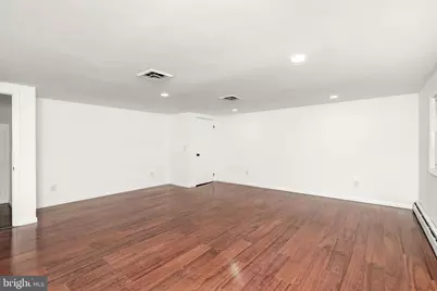 583 Edinburg Rd, Hamilton Township, NJ 08619 - Photo 20