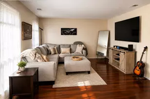 181 Wyndham Pl, Robbinsville, NJ 08691 - Photo 4