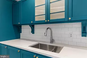 250 Jackson St, Trenton, NJ 08611 - Photo 12