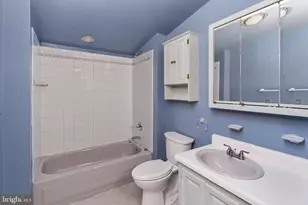 87 Pennwood Dr, Trenton, NJ 08638 - Photo 20