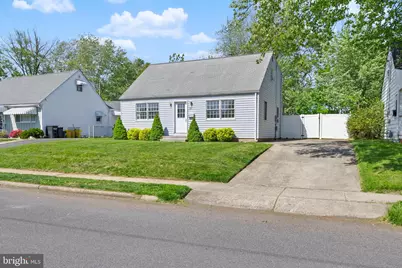 87 Pennwood Drive, Trenton, NJ 08638 - Photo 2