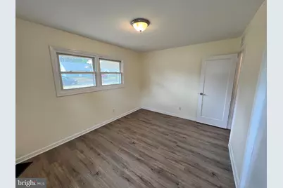1008 Terrace Boulevard, Trenton, NJ 08618 - Photo 12
