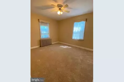 410 W Park Avenue, Hamilton Township, NJ 08610 - Photo 12